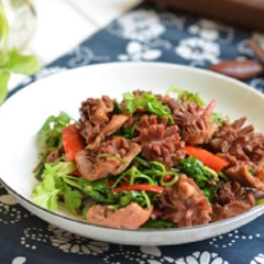 Cách làm Lòng Gà Xào Ngò Rí lạ miệng mà ngon ngất ngây 