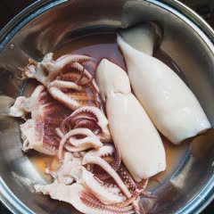 Cách Làm Mực Xào Cay Chuẩn Vị Hàn Cực Đơn Giản