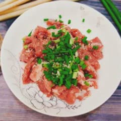 Cách làm Ngó Sen Xào Thịt Heo cải bó xôi dinh dưỡng