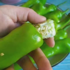 Cách làm Ớt Sừng Xào Nước Tương cực đơn giản cho ngày lạnh