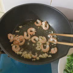 Cách Làm Rau Bí Xào Tôm Bóc Nõn Thơm Ngon Đổi Vị