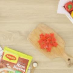 Cách Làm Sườn Xào Rau Củ Sốt Me Cho Bé Yêu