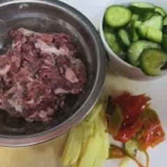 Cách làm Thịt Bò Xào Dưa Leo Cay Thơm đơn giản tại nhà