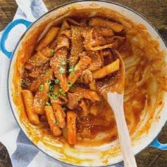 Cách làm Tokbokki chả cá cay