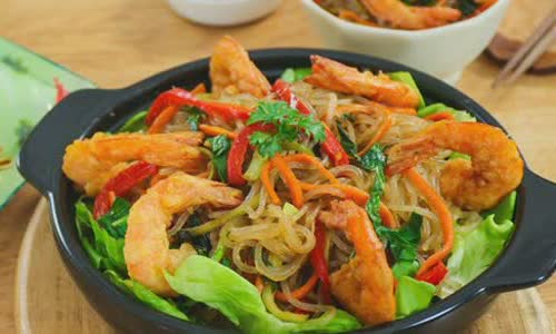 Cách Làm Món Tôm Xào Miến Hồng Kông Mới Lạ Và Hấp Dẫn