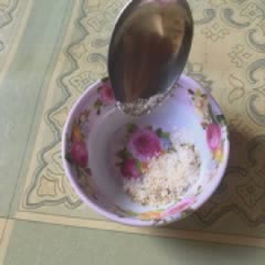 Cách Làm Trứng Luộc Xào Tương Xí Muội Thịt Bằm