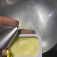 Cách Làm Trứng Luộc Xào Tương Xí Muội Thịt Bằm