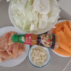 Cách Làm Ức Gà Xào Rau Củ Đơn Giản Giàu Dinh Dưỡng