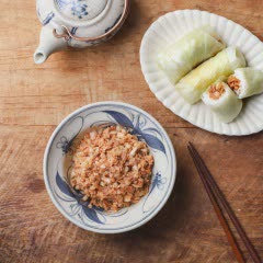 Cách làm cá ngừ hộp trộn hành tây