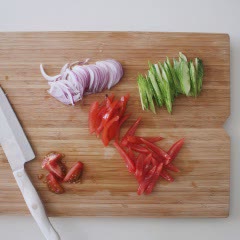 Cách làm gỏi gà trộn rau quả