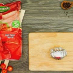 Cách Làm Khoai Tây Kẹp Xúc Xích Nướng Sốt Phô Mai Ngon Và Lạ Miệng