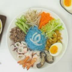 Cách Làm Miến Hoa Đậu Biếc Trộn Kiểu Thái
