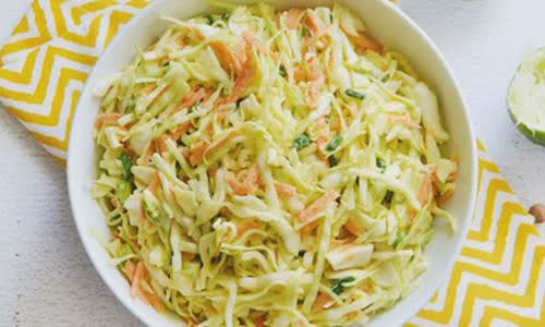 Cách làm salad bắp cải cà rốt mayonnaise