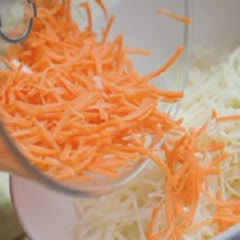 Cách làm salad bắp cải trắng