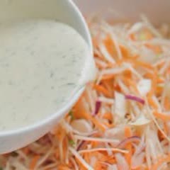 Cách làm salad bắp cải trắng