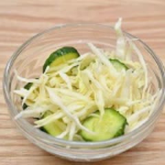 Cách làm salad bắp cải trộn dưa leo