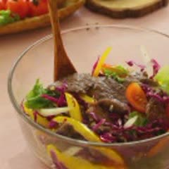 Cách Làm Salad Bò Sốt Dầu Giấm Tươi Mát Cho Mùa Hè