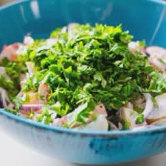Cách làm salad cà chua hành tây sốt mayonnaise