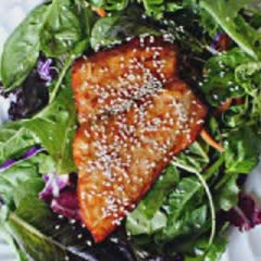 Cách Làm Salad Cá Hồi Sốt Cam Thơm Ngon Đơn Giản