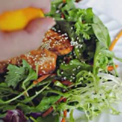 Cách Làm Salad Cá Hồi Sốt Cam Thơm Ngon Đơn Giản