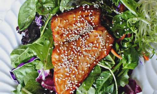 Cách Làm Salad Cá Hồi Sốt Cam Thơm Ngon Đơn Giản