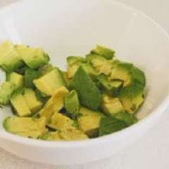 Cách Làm Salad Cà Rốt Cá Ngừ Trộn Dầu Mè Đơn Giản
