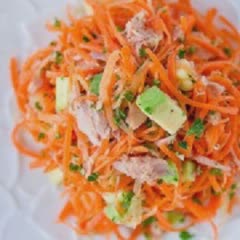 Cách Làm Salad Cà Rốt Cá Ngừ Trộn Dầu Mè Đơn Giản