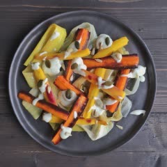 Cách làm salad cà rốt hành boa rô sốt kem