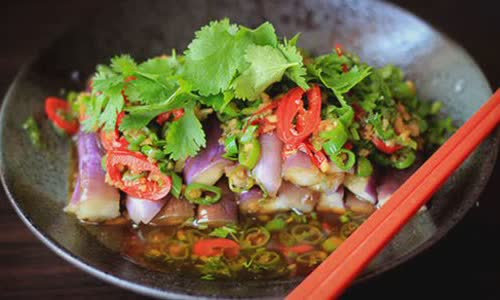 Cách làm salad cà tím cay Trung Hoa