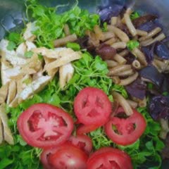 Cách Làm Salad Cải Con Chay Thơm Ngon Đơn Giản