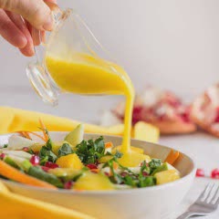 Cách làm Salad cải xoăn nước sốt xoài