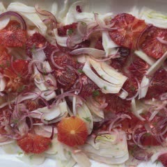 Cách làm salad cam củ hối