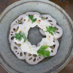 Cách làm salad củ sen trộn sốt đậu hũ