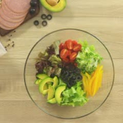 Cách làm Salad Dăm Bông cùng rau củ thanh mát cho cả nhà