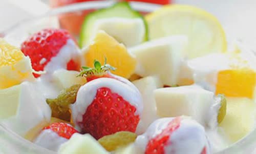 Cách Làm Salad Dâu Tây Trái Cây Hấp Dẫn Thanh Mát