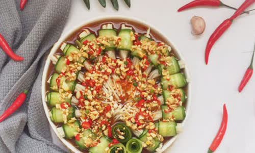 Cách làm Salad dưa leo nấm kim châm