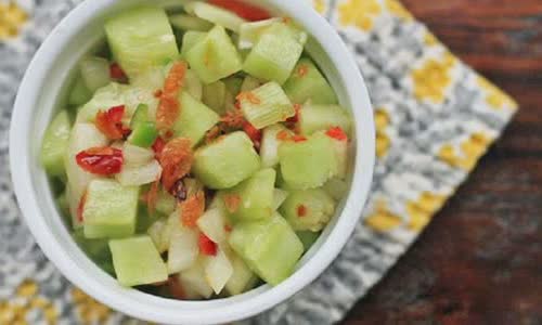 Cách làm salad dưa leo tép khô