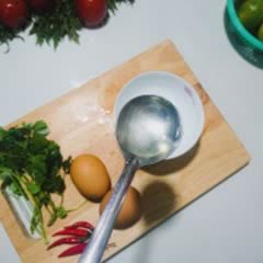 Cách làm Salad Dưa Leo Trứng Gà thanh mát bổ dưỡng 