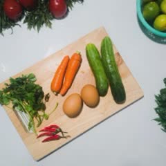 Cách làm Salad Dưa Leo Trứng Gà thanh mát bổ dưỡng 