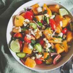 Cách làm Salad dưa lưới rau quả