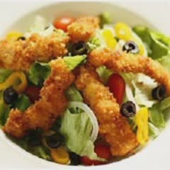 Cách Làm Salad Gà Chiên Đơn Giản Cho Nàng Ăn Kiêng