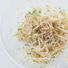 Cách làm salad giá đỗ đơn giản