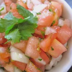 Cách làm salad hành tây cà chua