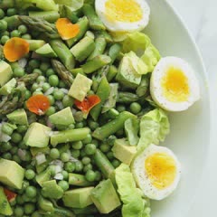 Cách Làm Salad Măng Tây Và Đậu Hà Lan Thơm Ngon