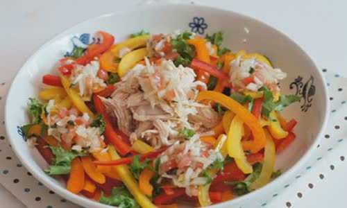 Cách Làm Salad Ớt Chuông Thịt Gà Ăn Kiêng Đơn Giản