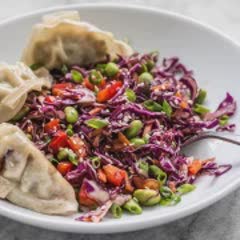 Cách làm salad rau củ sốt dầu mè