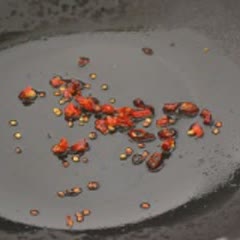 Cách làm Salad Rau Diếp Ngồng cho nàng ăn kiêng ngày Tết