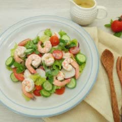 Cách Làm Salad Tôm Rau Củ Sốt Chanh Dây Ăn Kiêng