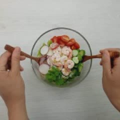 Cách Làm Salad Tôm Rau Củ Sốt Chanh Dây Ăn Kiêng