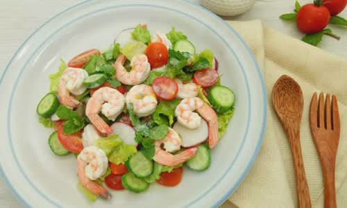 Cách Làm Salad Tôm Rau Củ Sốt Chanh Dây Ăn Kiêng